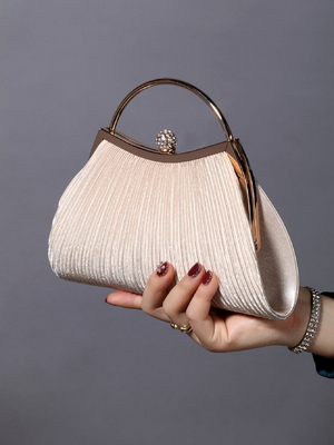 EUROPE AND THE UNITED STATES RETRO Solid COLOR PLEATED RAND RING FASHION LOCK CLOSED DINNER BAG CHAIN CROSSBODY BAG (Европа и Соединенные Штаты) Ретро твердое цветное рельефное кольцо на руке модное кольцо замкнутый обеденный пакет цепочка кроссбоди сумка